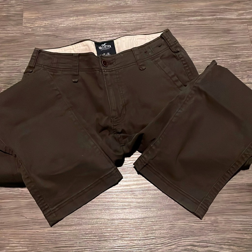 Hollister gently used  size 31/32